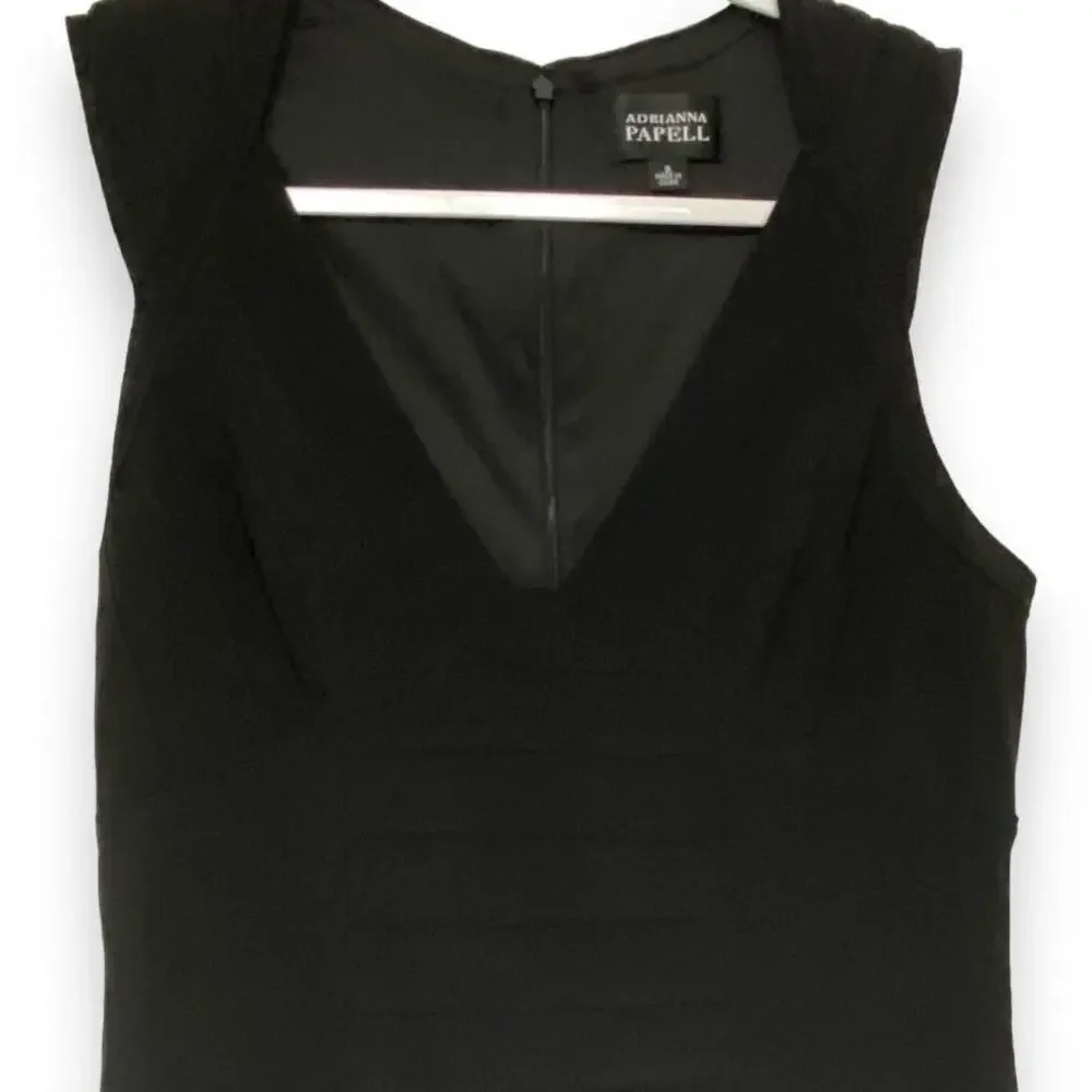 Adrianna Papell V-Neck Sleeveles Illusion Banded Sheath Dress Size 8